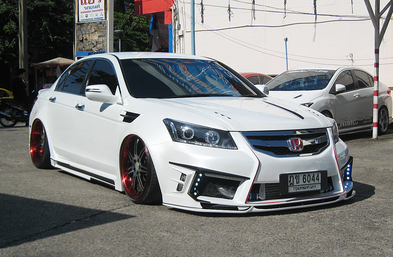 ชุดแต่ง Accord 2008-2012 ทรง Hyper2